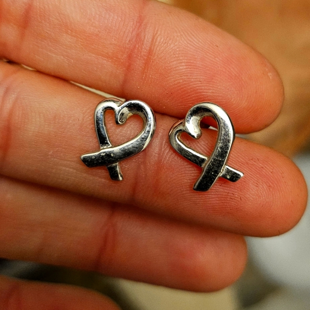 Tiffany & Co heart ribbon earrings